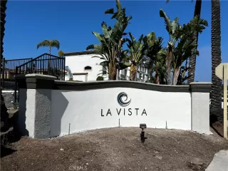 Photo #2: OC23117156 Listing 