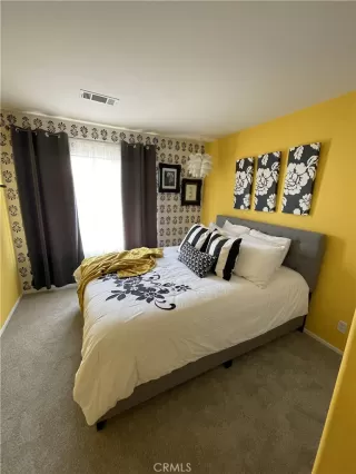 Photo #6: OC23117530 Listing 