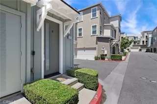 Photo #1: OC23117577 Listing 