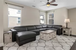 Photo #3: OC23117577 Listing 