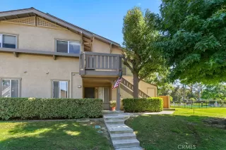 Photo #1: OC23117596 Listing