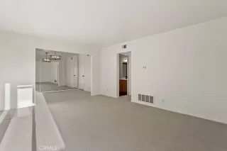 Photo #5: OC23117596 Listing