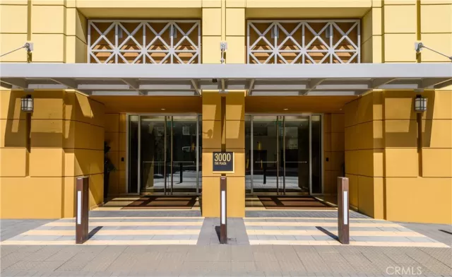 MLS: OC23117671 Condo For Sale