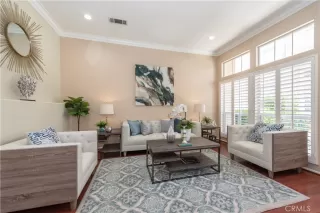 Photo #4: OC23117692 Listing 