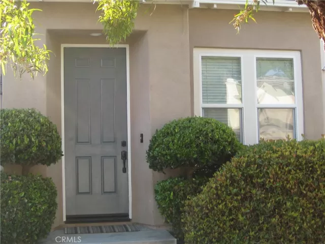 MLS: OC23117693 Condo For Sale