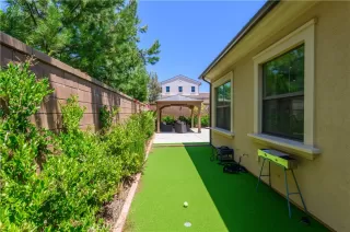 Photo #4: OC23117699 Listing 