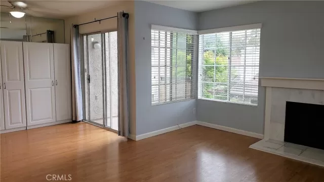 MLS: OC23117726 Condo For Sale