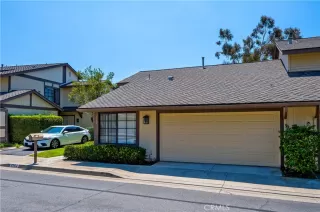 Photo #1: OC23117883 Listing 