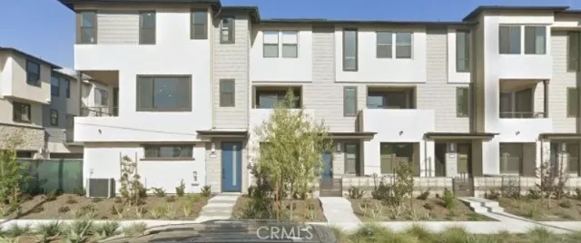 MLS: OC23119002 Condo For Sale