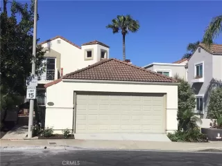 Photo #1: OC23119243 Listing 