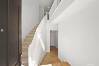 Photo #2: OC23119604 Listing