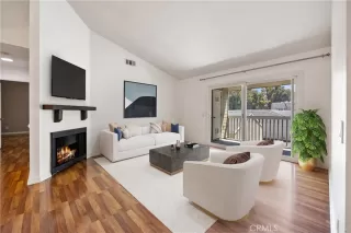 Photo #4: OC23119665 Listing