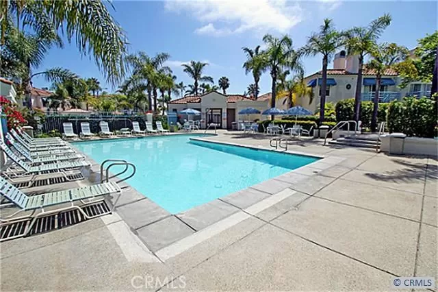 MLS: OC23119792 Condo For Sale