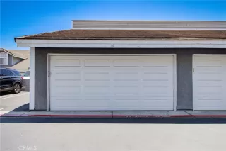 Photo #2: OC23120076 Listing