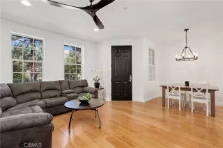 Photo #3: OC23120323 Listing 