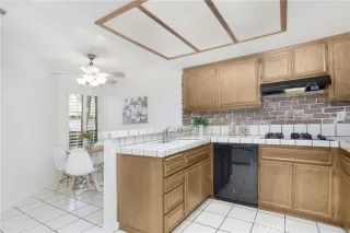 Photo #3: OC23120381 Listing 