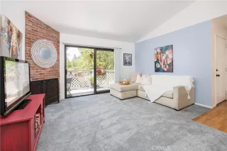 Photo #3: OC23120420 Listing 