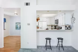 Photo #5: OC23120420 Listing 