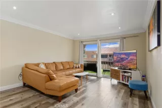 Photo #1: OC23120564 Listing 