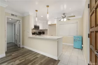 Photo #6: OC23120564 Listing 