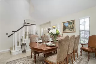 Photo #5: OC23120647 Listing