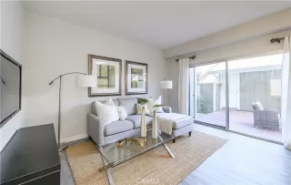 Photo #4: OC23121236 Listing 