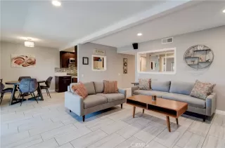 Photo #1: OC23121751 Listing