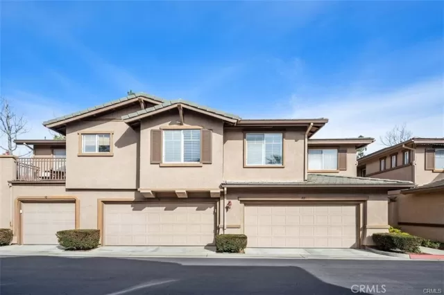 MLS: OC23121858 Condo For Sale