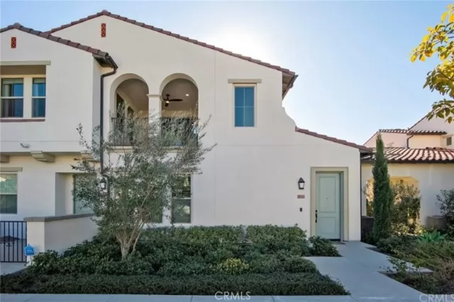 MLS: OC23122303 Condo For Sale