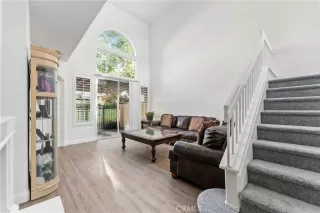 Photo #2: OC23122416 Listing