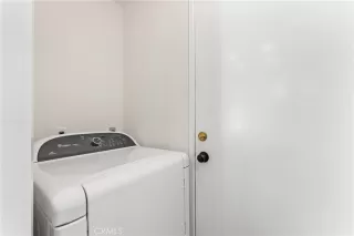 Photo #6: OC23122416 Listing