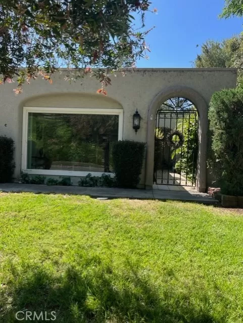 MLS: OC23122460 Condo For Sale