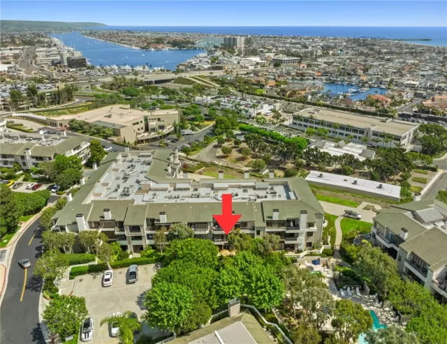 MLS: OC23123009 Condo For Sale