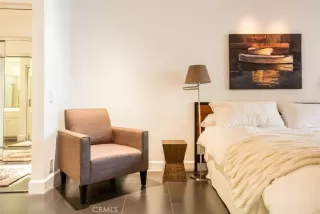 Photo #6: OC23123009 Listing 