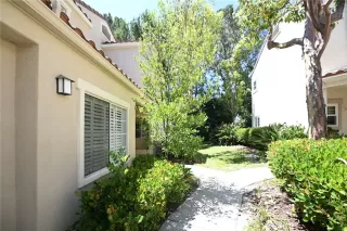 Photo #2: OC23123081 Listing 