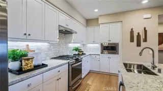 Photo #1: OC23123401 Listing