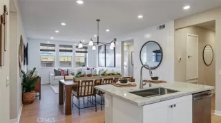 Photo #4: OC23123401 Listing