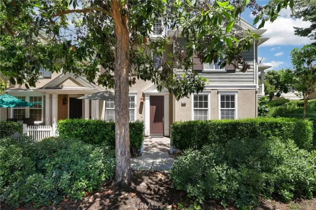 MLS: OC23123752 Condo For Sale