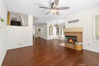 Photo #4: OC23123926 Listing