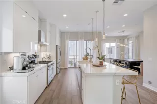 Photo #4: OC23124006 Listing