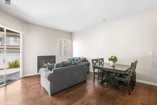 Photo #6: OC23124253 Listing