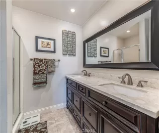 Photo #5: OC23124979 Listing 