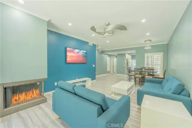 MLS: OC23125459 Condo For Sale