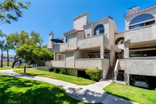 Photo #1: OC23125539 Listing 