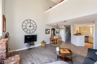 Photo #3: OC23125539 Listing 