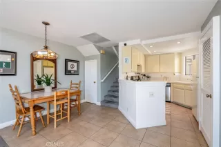 Photo #5: OC23125539 Listing 