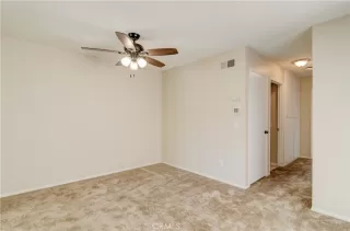 Photo #5: OC23125632 Listing