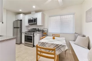 Photo #6: OC23125708 Listing 