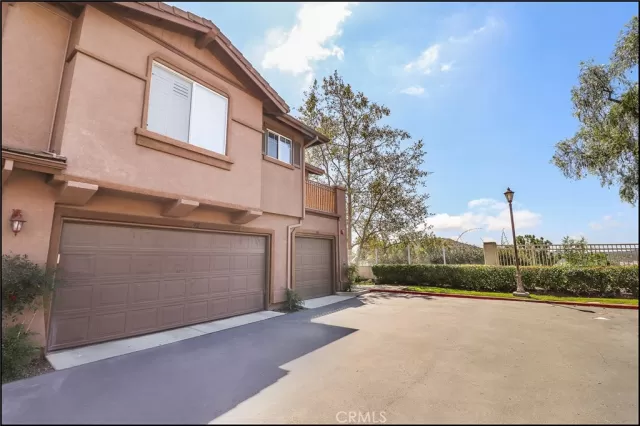 MLS: OC23126025 Condo For Sale