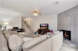 Photo #6: OC23126281 Listing